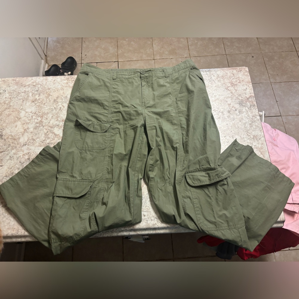 Wild Fable Cargo Pants *Sold*
